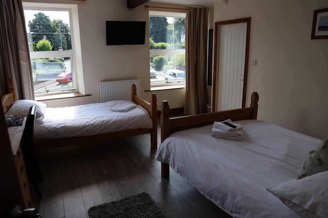 The Hare & Hounds Inn Foulridge Ngoại thất bức ảnh