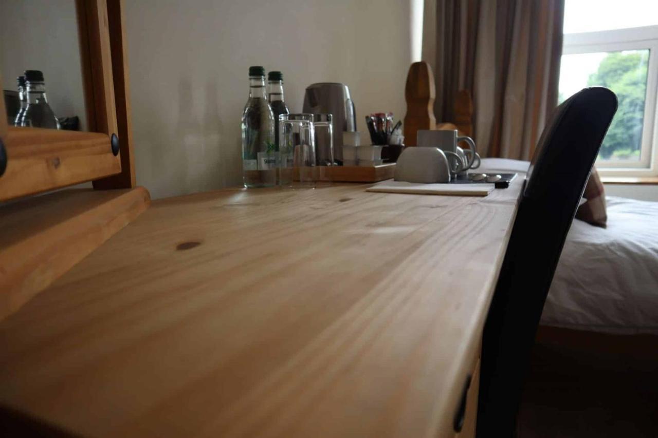 The Hare & Hounds Inn Foulridge Ngoại thất bức ảnh