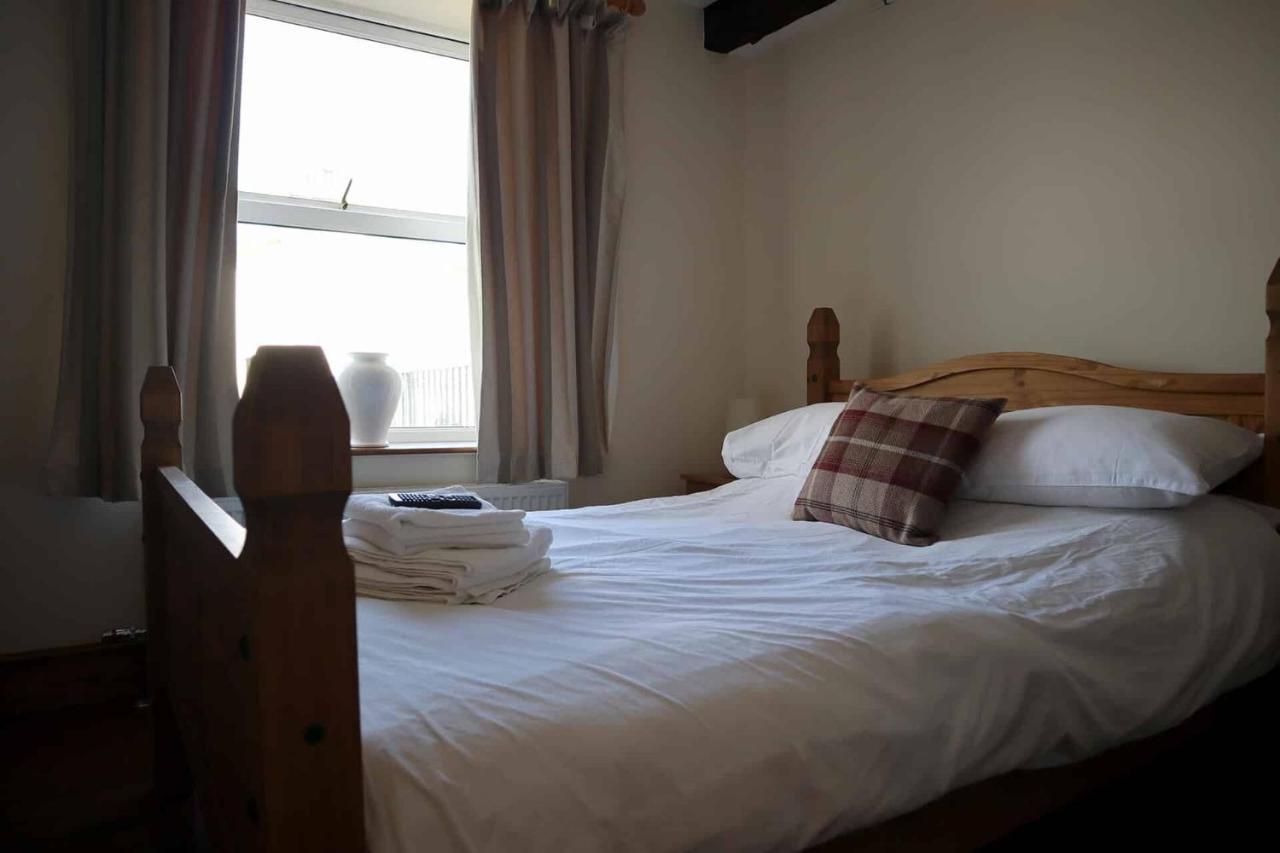 The Hare & Hounds Inn Foulridge Ngoại thất bức ảnh