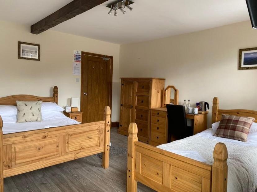 The Hare & Hounds Inn Foulridge Ngoại thất bức ảnh